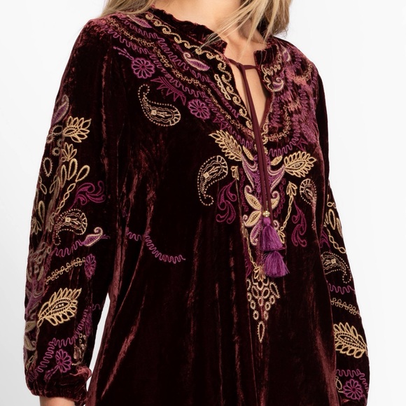 Johnny Was heavily embroidered velvet Shira Velvet Field Blouse NWT - Picture 7 of 10